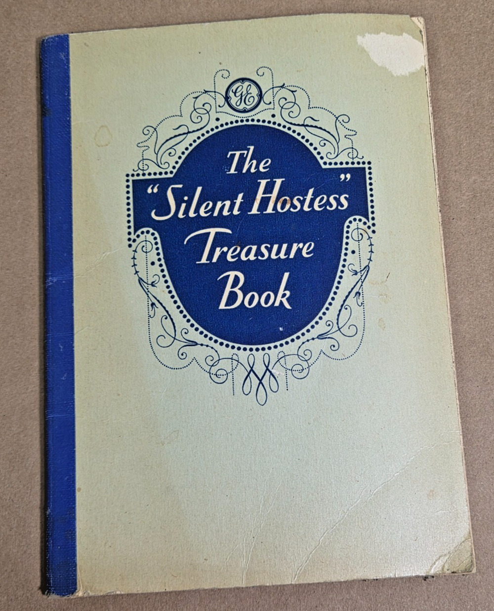 Vintage 1931 General Electric "Silent Hostess" Treasure Book Cookbook & Manual